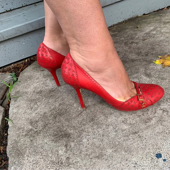 Christian Dior Red Cannage Leather Cut out Heeled Pumps, size  39 - Picture 4 of 15
